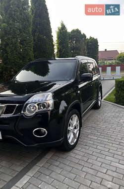 Позашляховик / Кросовер Nissan X-Trail 2010 в Тульчині
