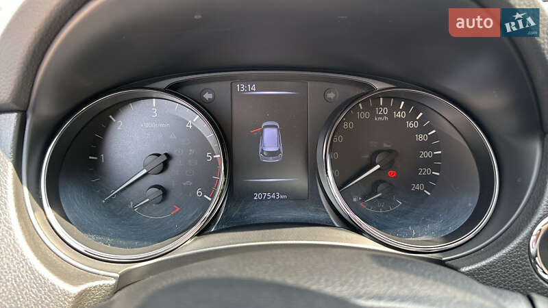 Позашляховик / Кросовер Nissan X-Trail 2017 в Києві