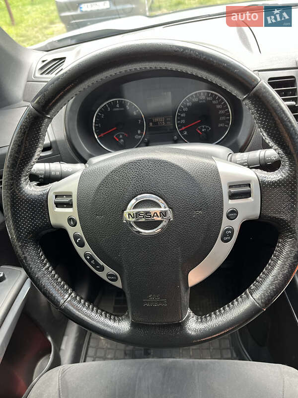 Позашляховик / Кросовер Nissan X-Trail 2012 в Городищеві