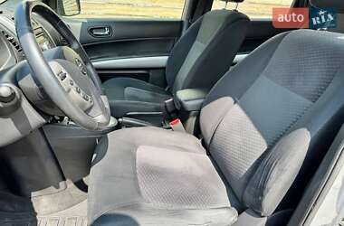 Внедорожник / Кроссовер Nissan X-Trail 2011 в 