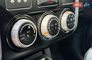 Внедорожник / Кроссовер Nissan X-Trail 2011 в 