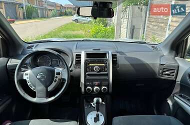 Внедорожник / Кроссовер Nissan X-Trail 2011 в 
