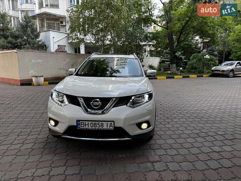 Позашляховик / Кросовер Nissan X-Trail 2017 в Одесі