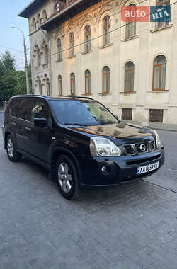 Внедорожник / Кроссовер Nissan X-Trail 2008 в 