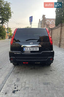 Внедорожник / Кроссовер Nissan X-Trail 2008 в 