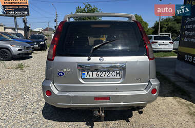 Внедорожник / Кроссовер Nissan X-Trail 2004 в 