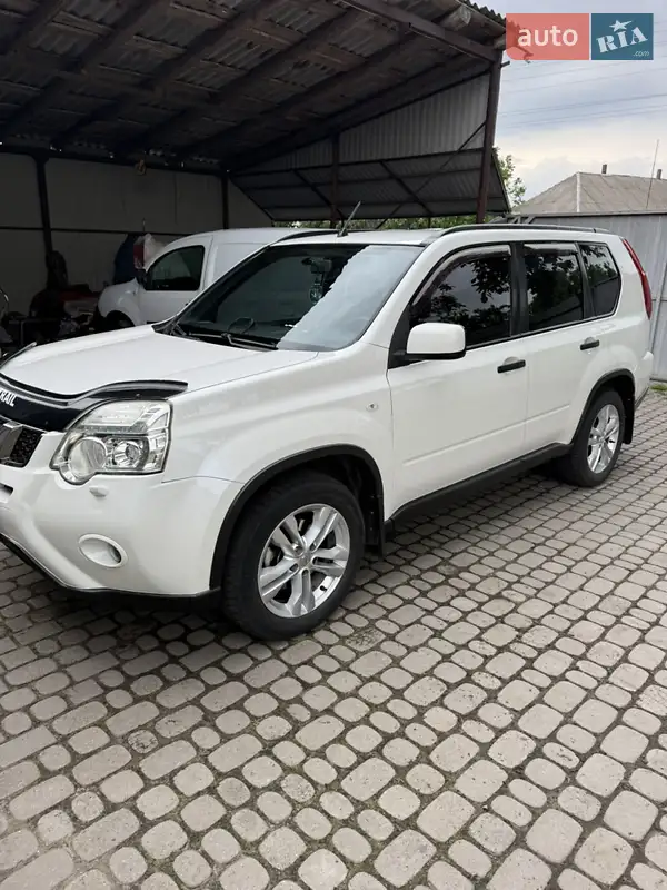 Nissan X-Trail