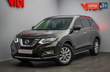 Внедорожник / Кроссовер Nissan X-Trail 2017 в Киеве