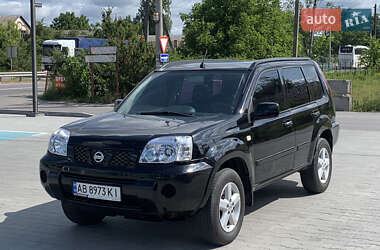 Внедорожник / Кроссовер Nissan X-Trail 2003 в Виннице
