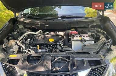 Внедорожник / Кроссовер Nissan X-Trail 2015 в Бердичеве