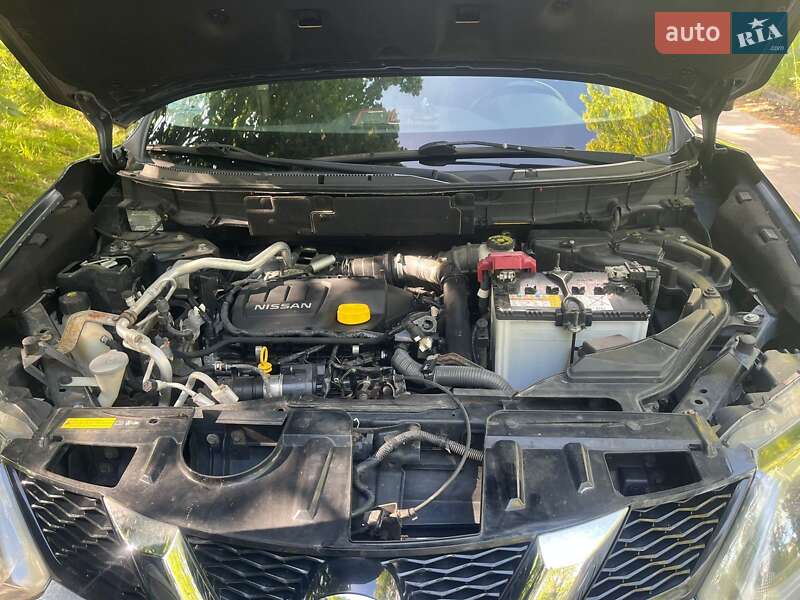 Позашляховик / Кросовер Nissan X-Trail 2015 в Бердичеві