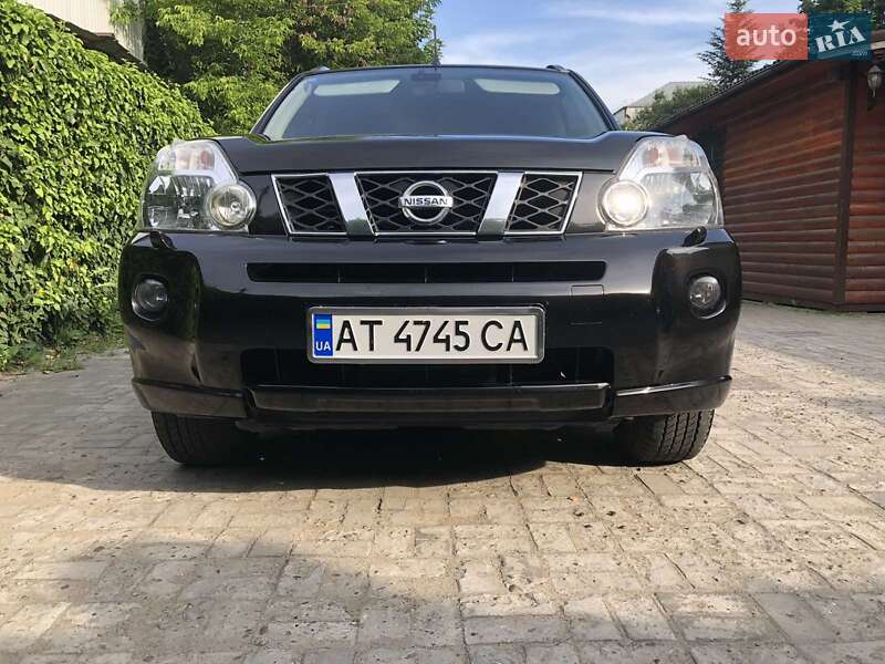 Внедорожник / Кроссовер Nissan X-Trail 2007 в Калуше