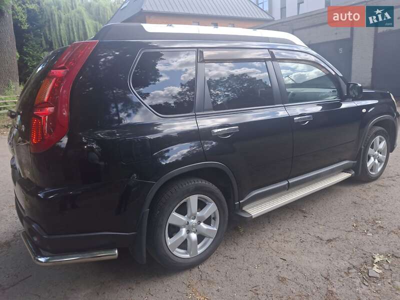 Позашляховик / Кросовер Nissan X-Trail 2008 в Львові