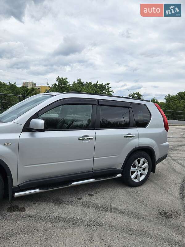 Внедорожник / Кроссовер Nissan X-Trail 2011 в Любешове