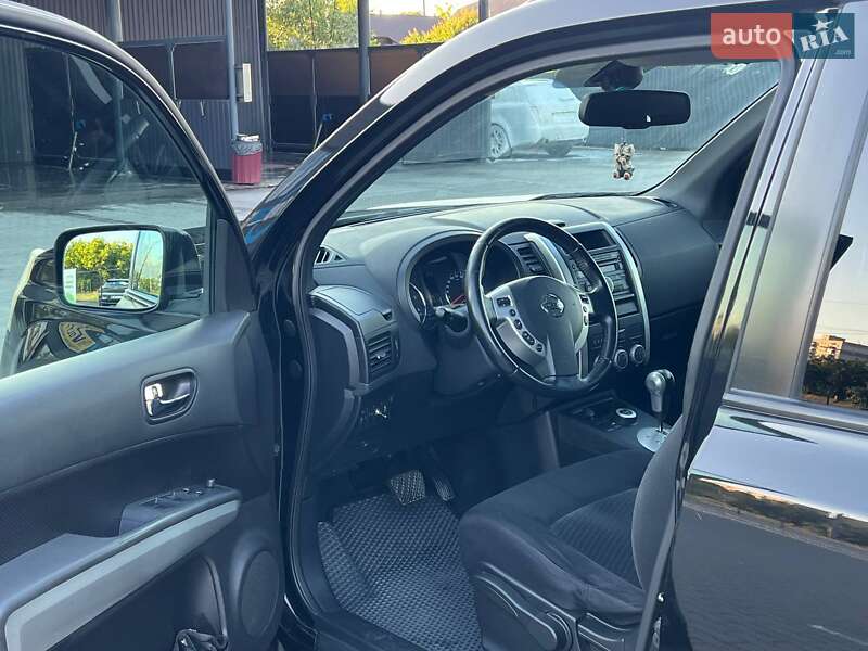 Позашляховик / Кросовер Nissan X-Trail 2011 в Хмельницькому