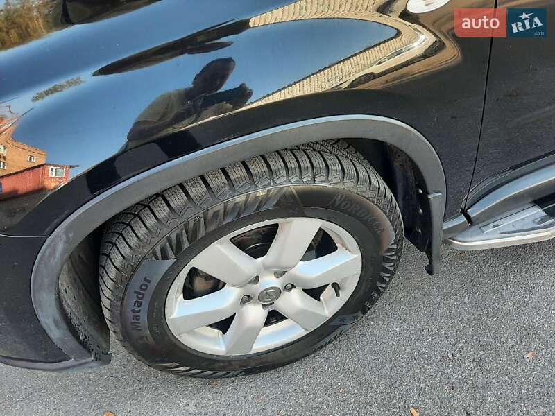 Позашляховик / Кросовер Nissan X-Trail 2010 в Софіївській Борщагівці