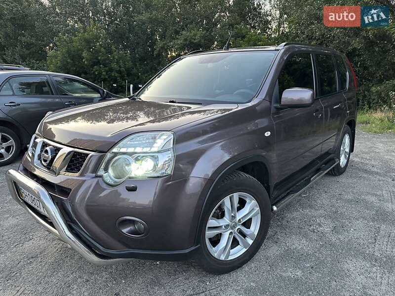 Nissan X-Trail 2012