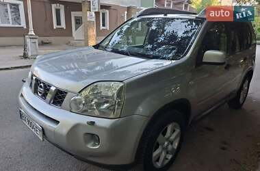 Внедорожник / Кроссовер Nissan X-Trail 2010 в 