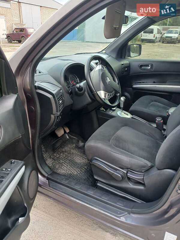 Позашляховик / Кросовер Nissan X-Trail 2013 в Покровському