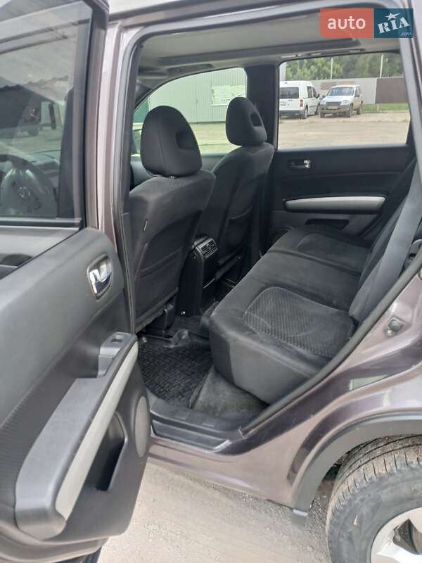 Позашляховик / Кросовер Nissan X-Trail 2013 в Покровському