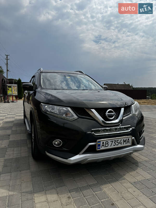 Позашляховик / Кросовер Nissan X-Trail 2016 в Бершаді