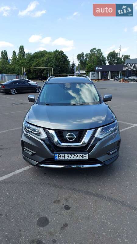 Внедорожник / Кроссовер Nissan X-Trail 2018 в Одессе