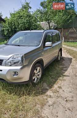 Внедорожник / Кроссовер Nissan X-Trail 2007 в 