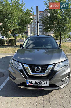 Внедорожник / Кроссовер Nissan X-Trail 2019 в Киеве