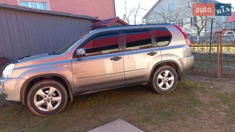 Внедорожник / Кроссовер Nissan X-Trail 2009 в Львове
