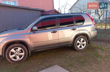 Внедорожник / Кроссовер Nissan X-Trail 2009 в 