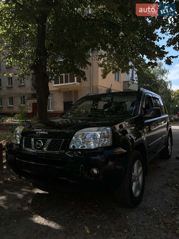 Позашляховик / Кросовер Nissan X-Trail 2006 в Чернігові