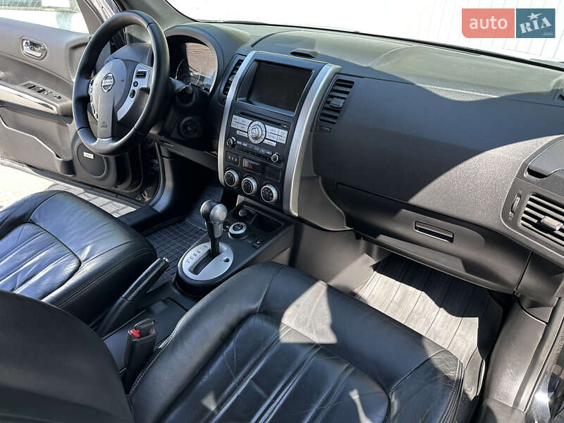 Позашляховик / Кросовер Nissan X-Trail 2011 в Первомайську