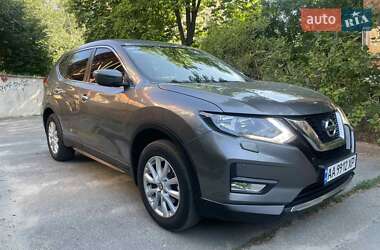 Позашляховик / Кросовер Nissan X-Trail 2019 в Києві