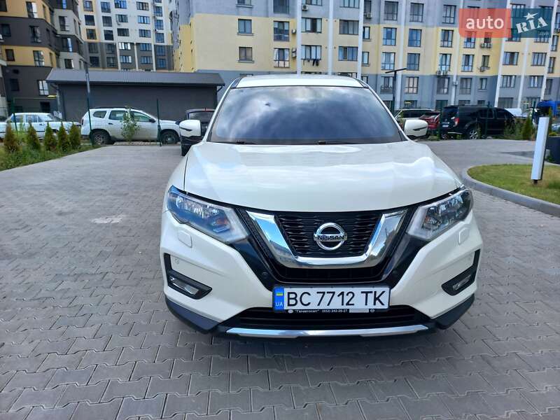 Внедорожник / Кроссовер Nissan X-Trail 2018 в Львове
