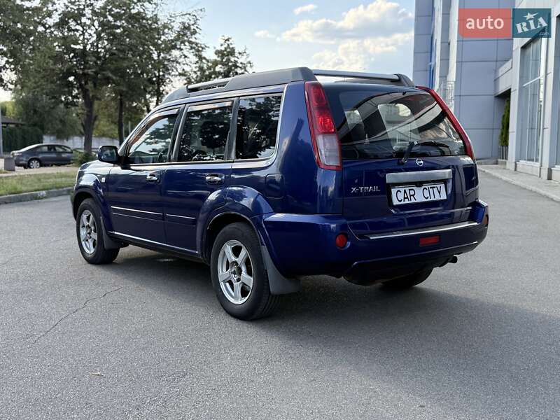 Внедорожник / Кроссовер Nissan X-Trail 2003 в Киеве фото 5 Внедорожник / Кроссовер Nissan X-Trail 2003 в Киеве
