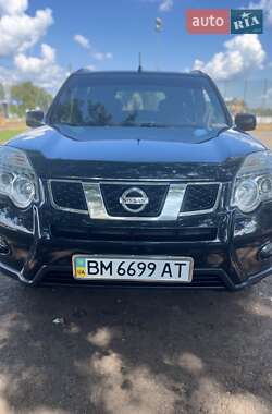 Внедорожник / Кроссовер Nissan X-Trail 2013 в Конотопе