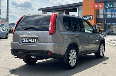 Внедорожник / Кроссовер Nissan X-Trail 2012 в 