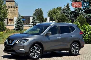 Позашляховик / Кросовер Nissan X-Trail 2018 в Дніпрі