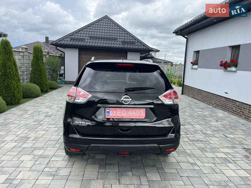 Внедорожник / Кроссовер Nissan X-Trail 2015 в Ровно