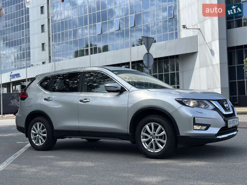 Внедорожник / Кроссовер Nissan X-Trail 2018 в Киеве