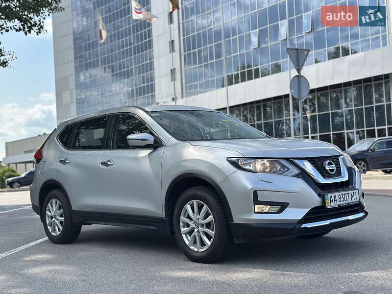 Внедорожник / Кроссовер Nissan X-Trail 2018 в Киеве