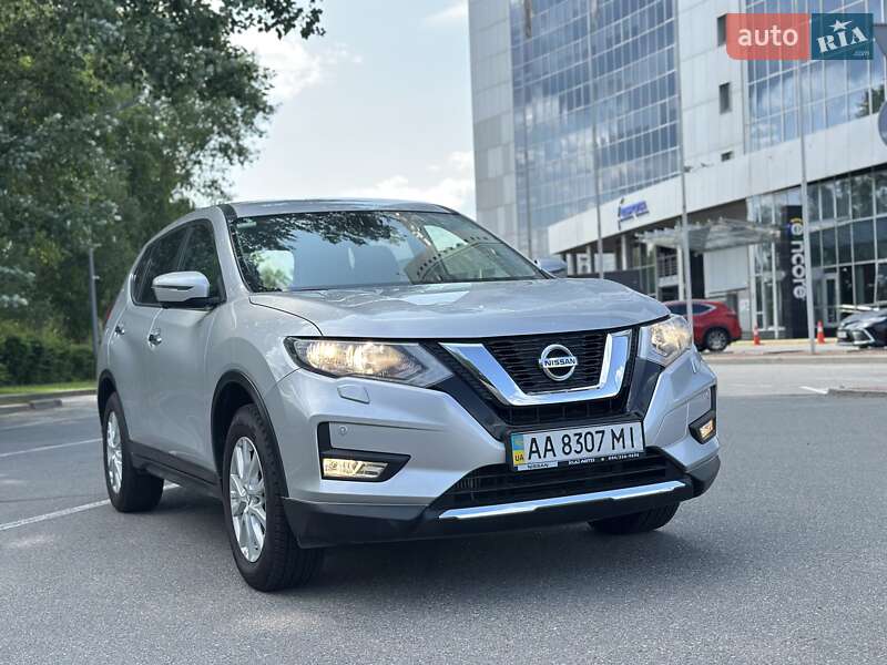 Внедорожник / Кроссовер Nissan X-Trail 2018 в Киеве
