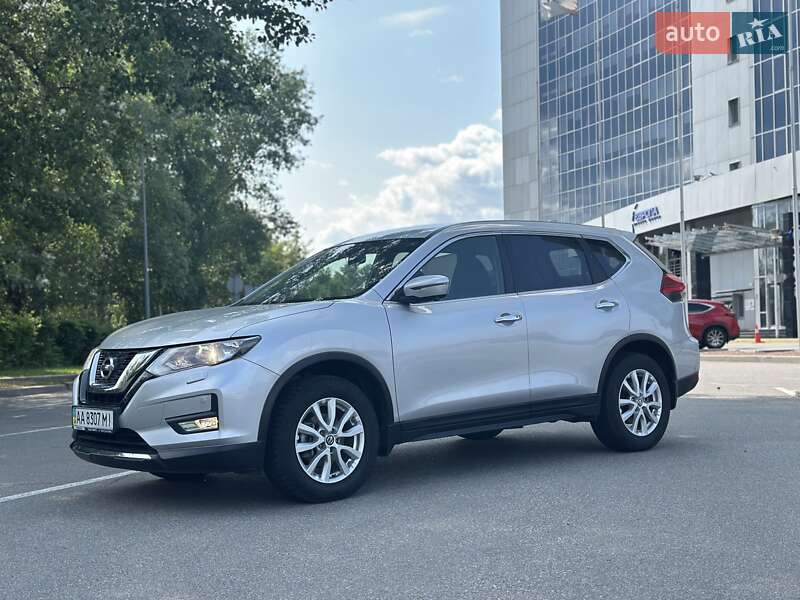 Внедорожник / Кроссовер Nissan X-Trail 2018 в Киеве