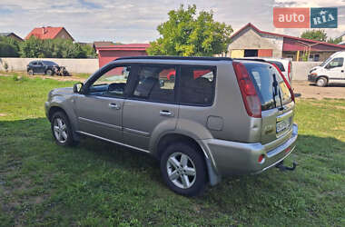 Внедорожник / Кроссовер Nissan X-Trail 2007 в 