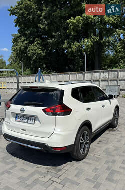 Внедорожник / Кроссовер Nissan X-Trail 2020 в 