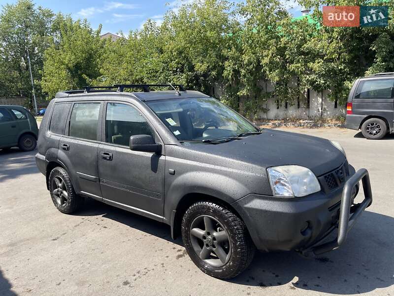 Nissan X-Trail 2004