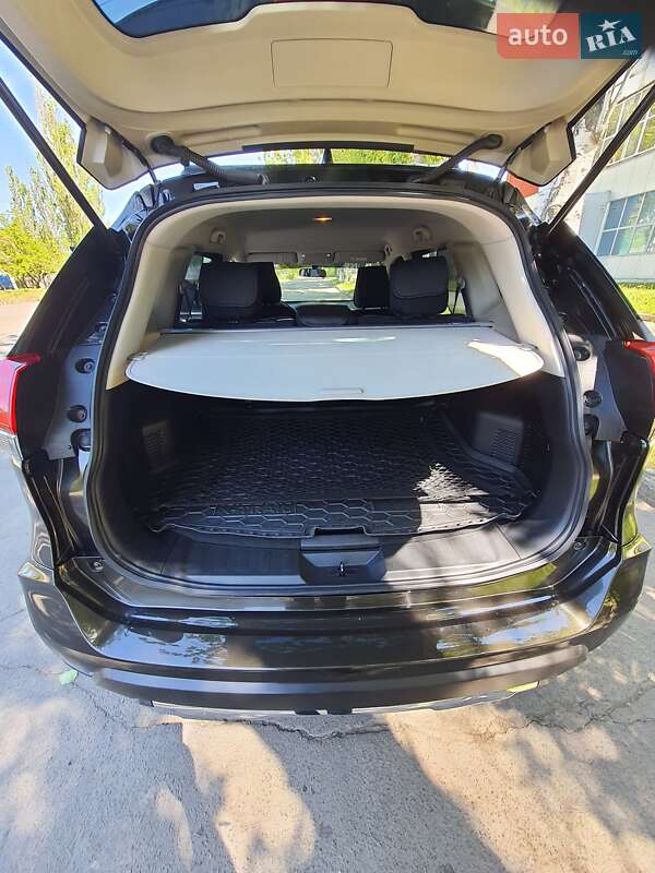 Позашляховик / Кросовер Nissan X-Trail 2019 в Миколаєві