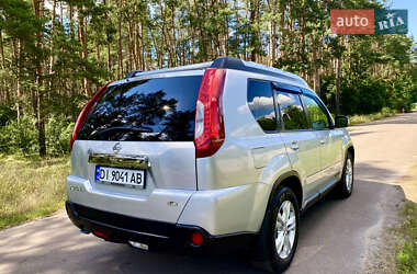 Внедорожник / Кроссовер Nissan X-Trail 2014 в 