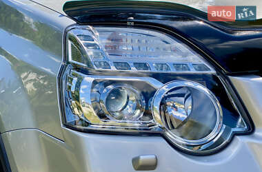 Внедорожник / Кроссовер Nissan X-Trail 2014 в 