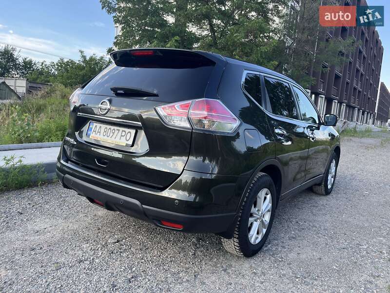 Внедорожник / Кроссовер Nissan X-Trail 2017 в Киеве